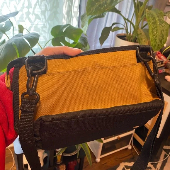 Vans Crossbody Bag - Picture 3 of 5